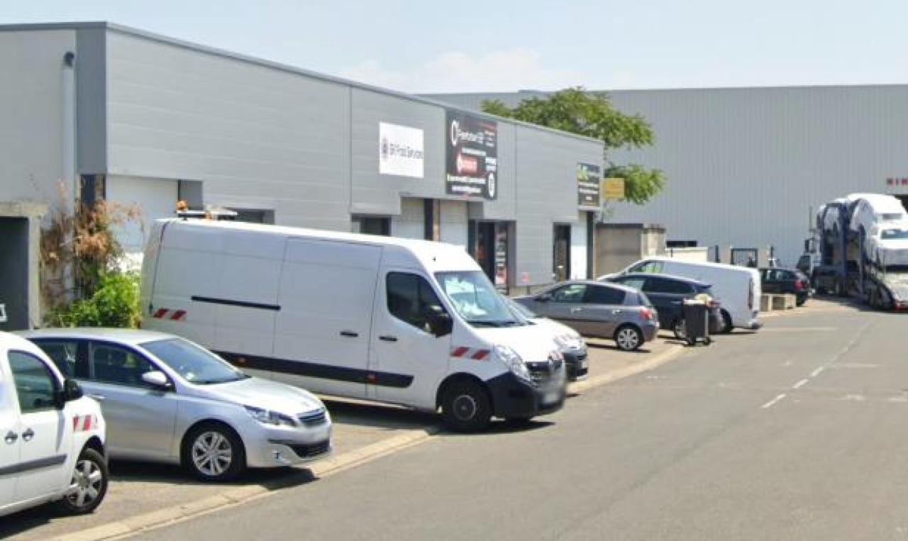 Local d'activité Vénissieux 1531m² Location local d'activité Vénissieux Rhône OLACT2424135 8